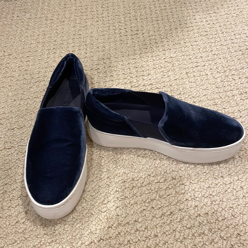 Vince navy velvet slip on shoes!